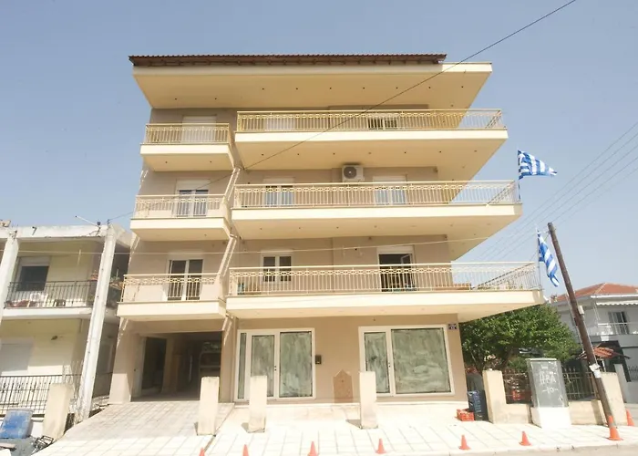 Annas & Konstantinos Home